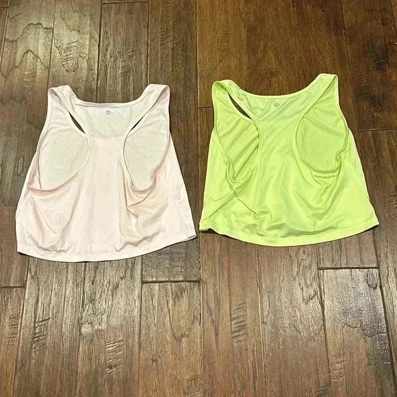 Forget Me Not Set of 2 XL Yogalicious Tank Tops (Tags were removed!) - Picture 12 of 13